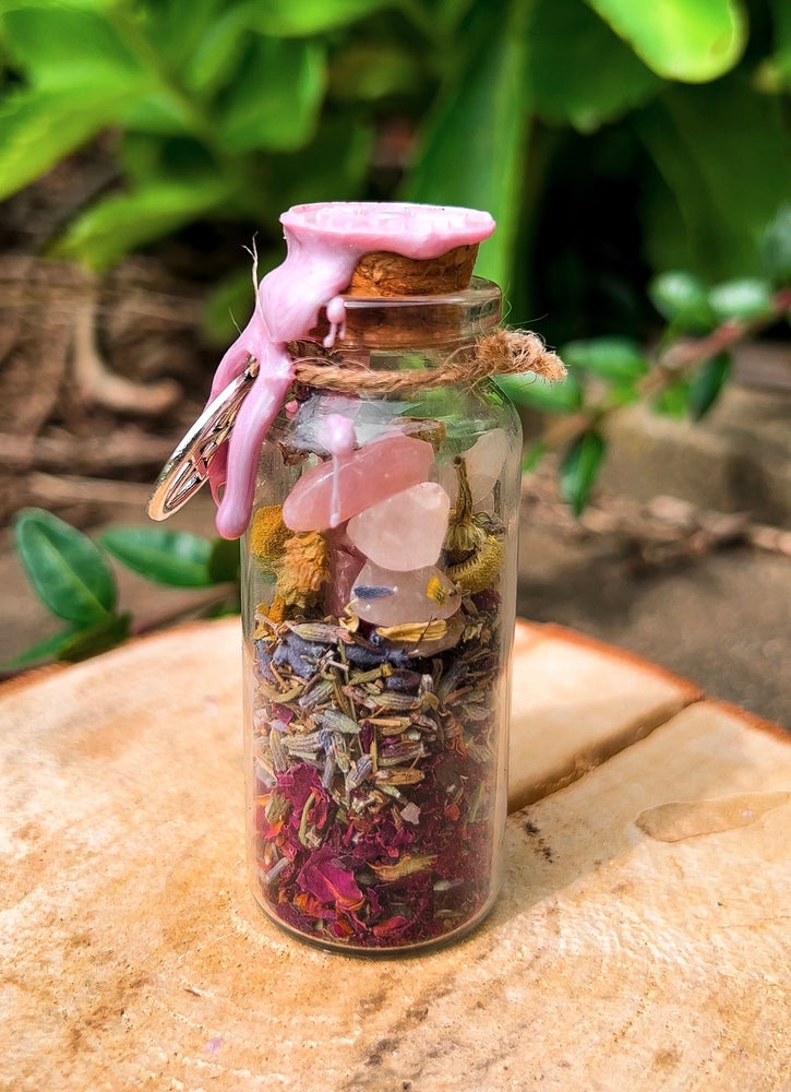 Love spell jar