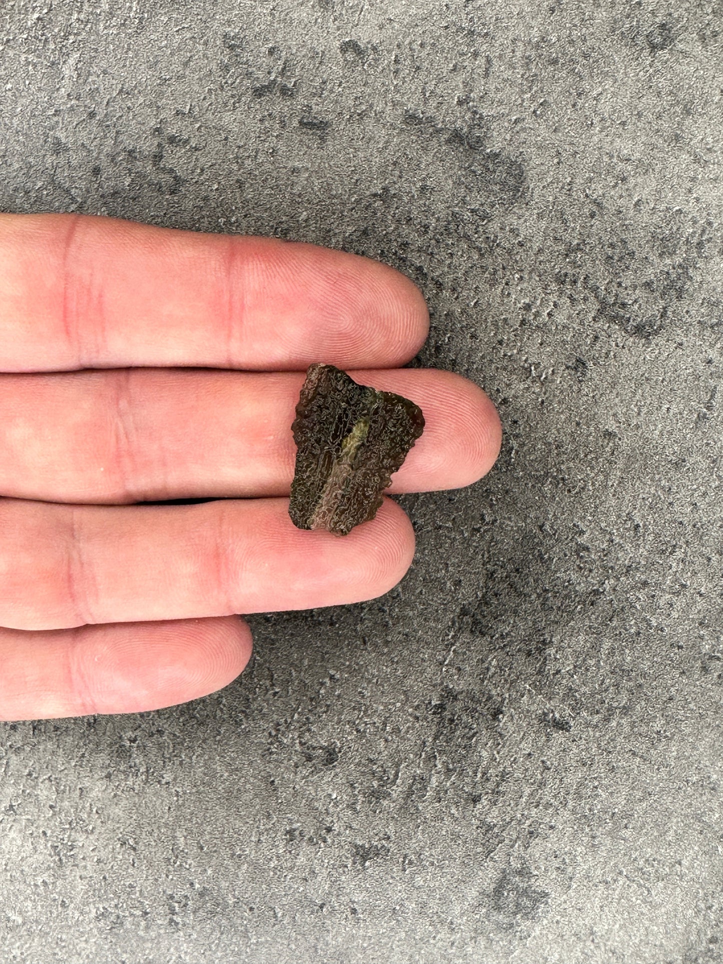 Moldavite - Rough/raw pieces