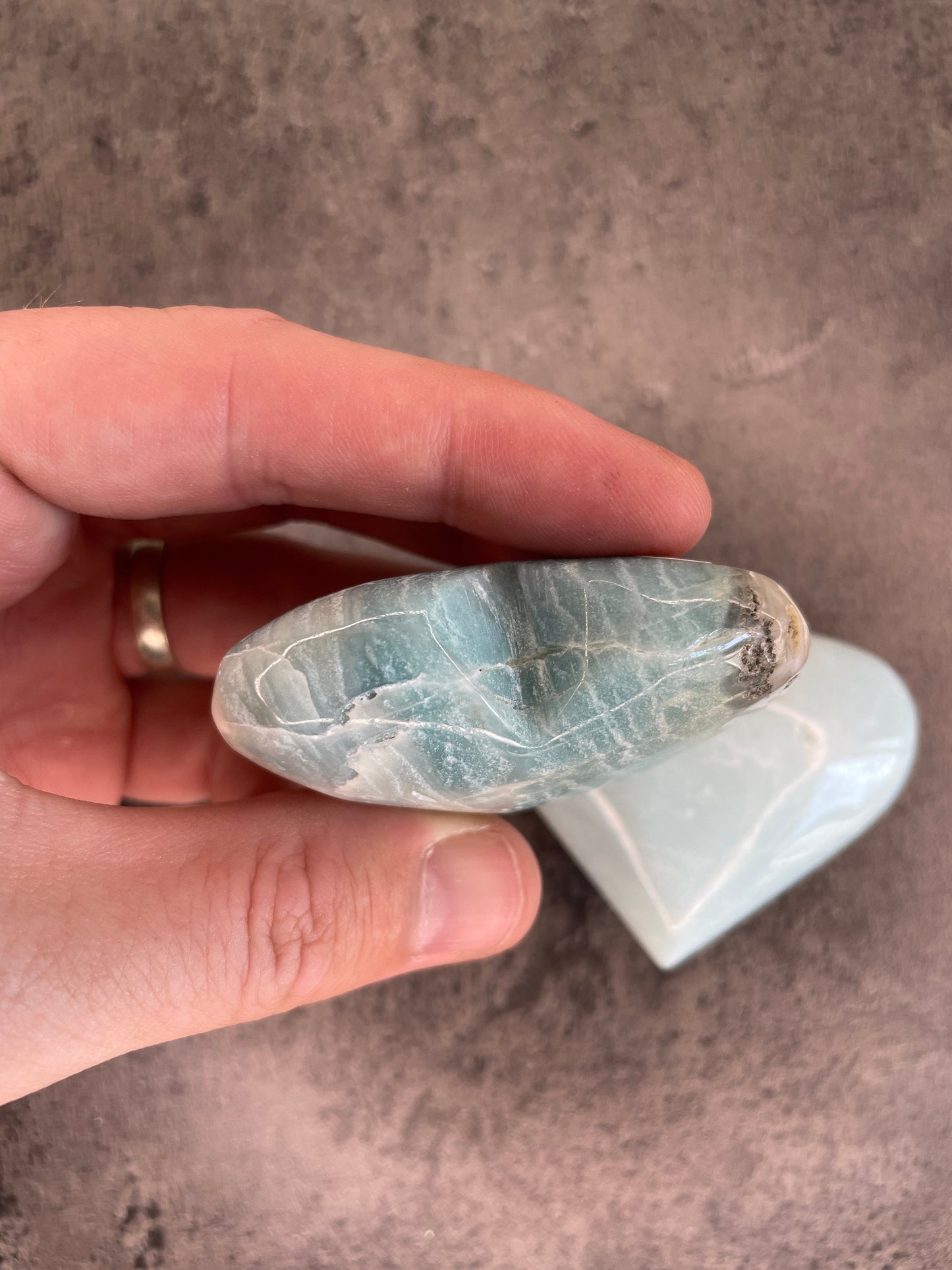 Caribbean calcite - Large heart