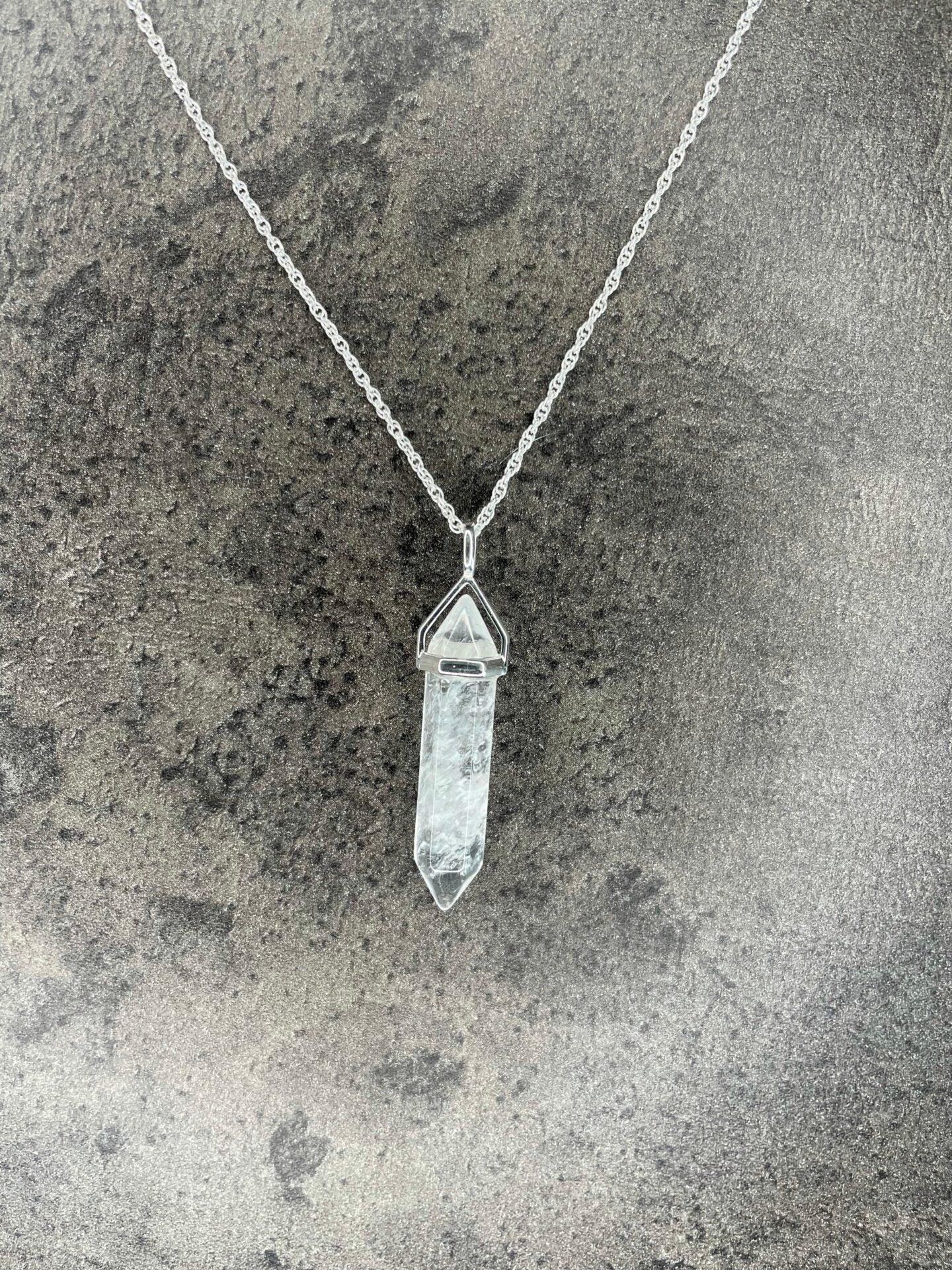 Positivity pendant - Clear quartz (sterling silver)