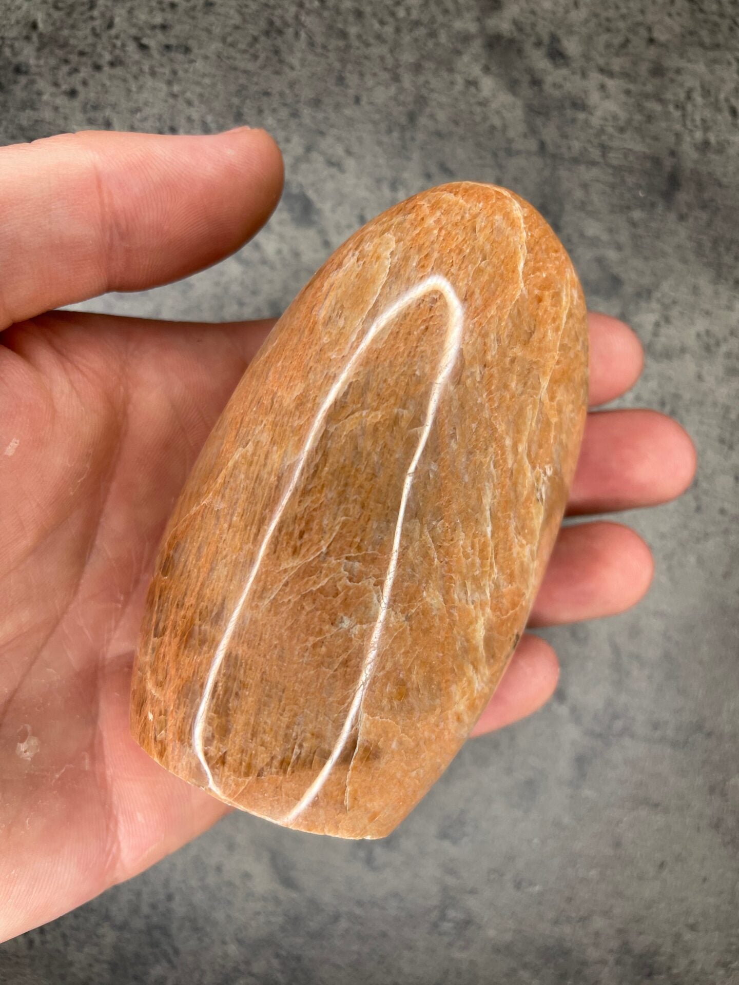 Peach moonstone - Free form