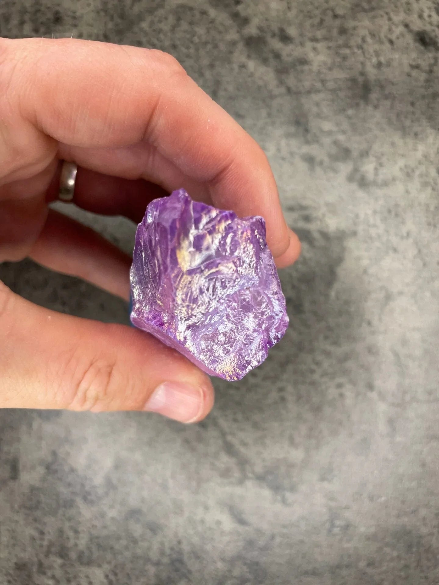 Blue-pink aura quartz - Rough chunk