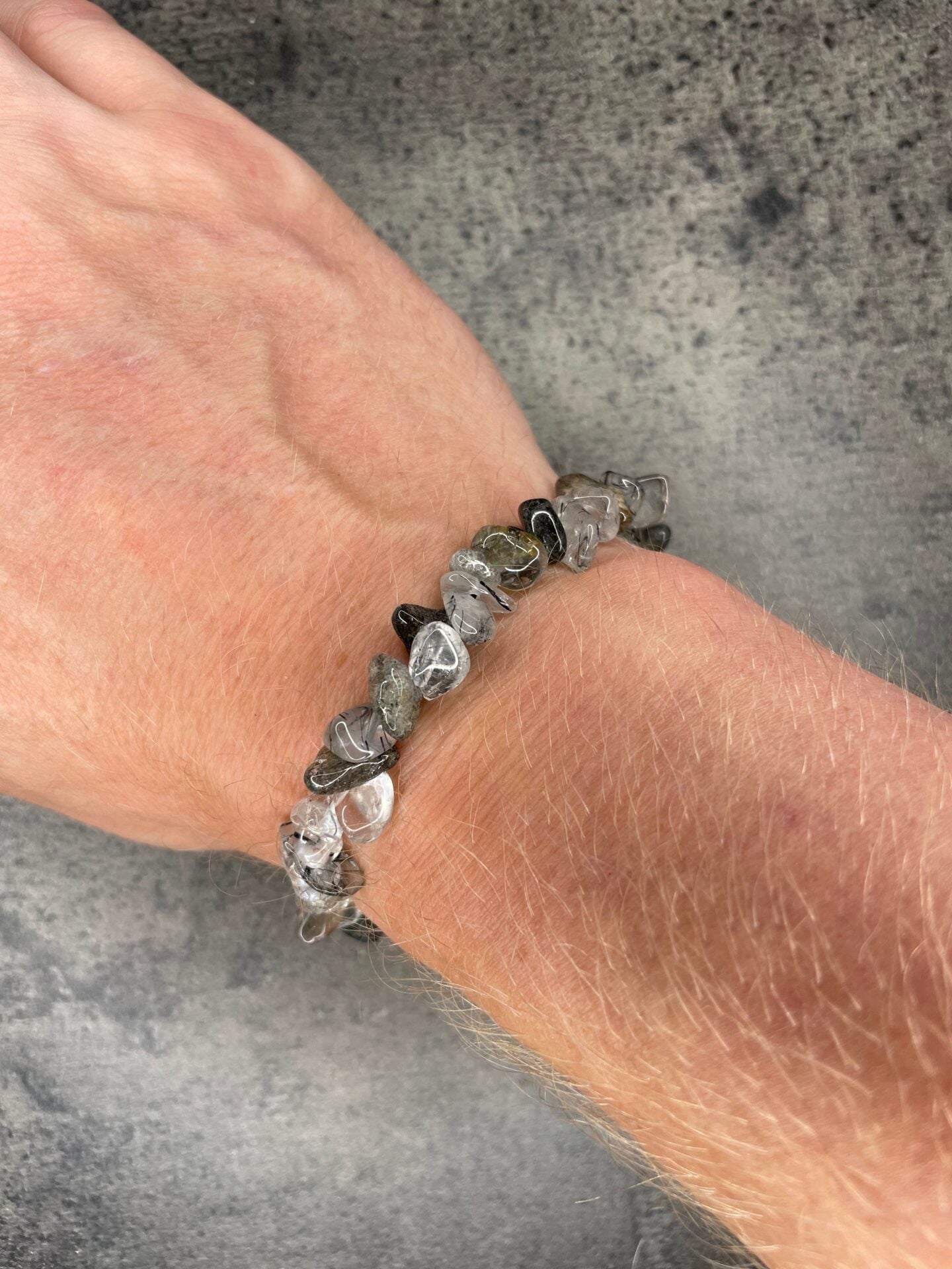 Tourmaline in quartz - Crystal chip bracelet