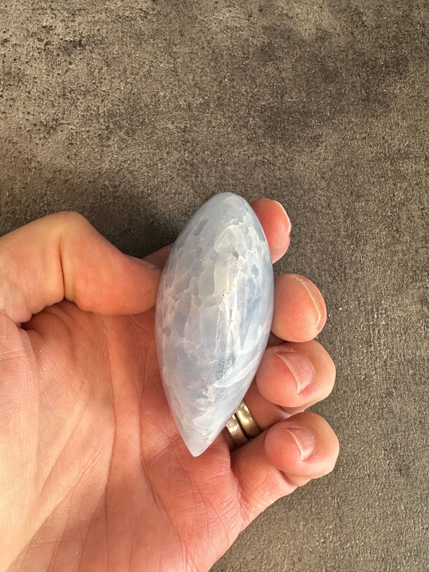 Blue calcite - XL heart