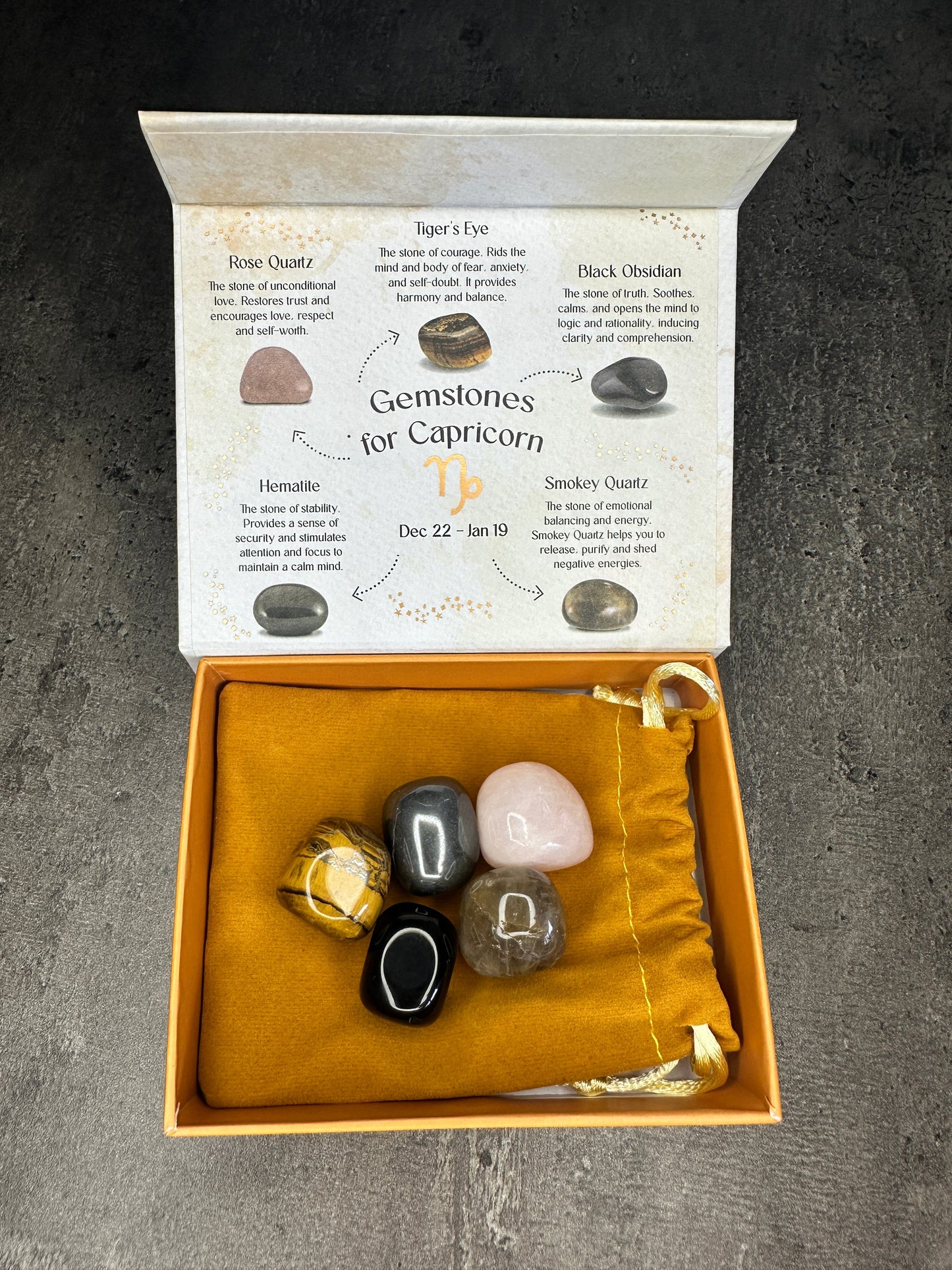Capricorn crystal tumblestone gift set - Bundle