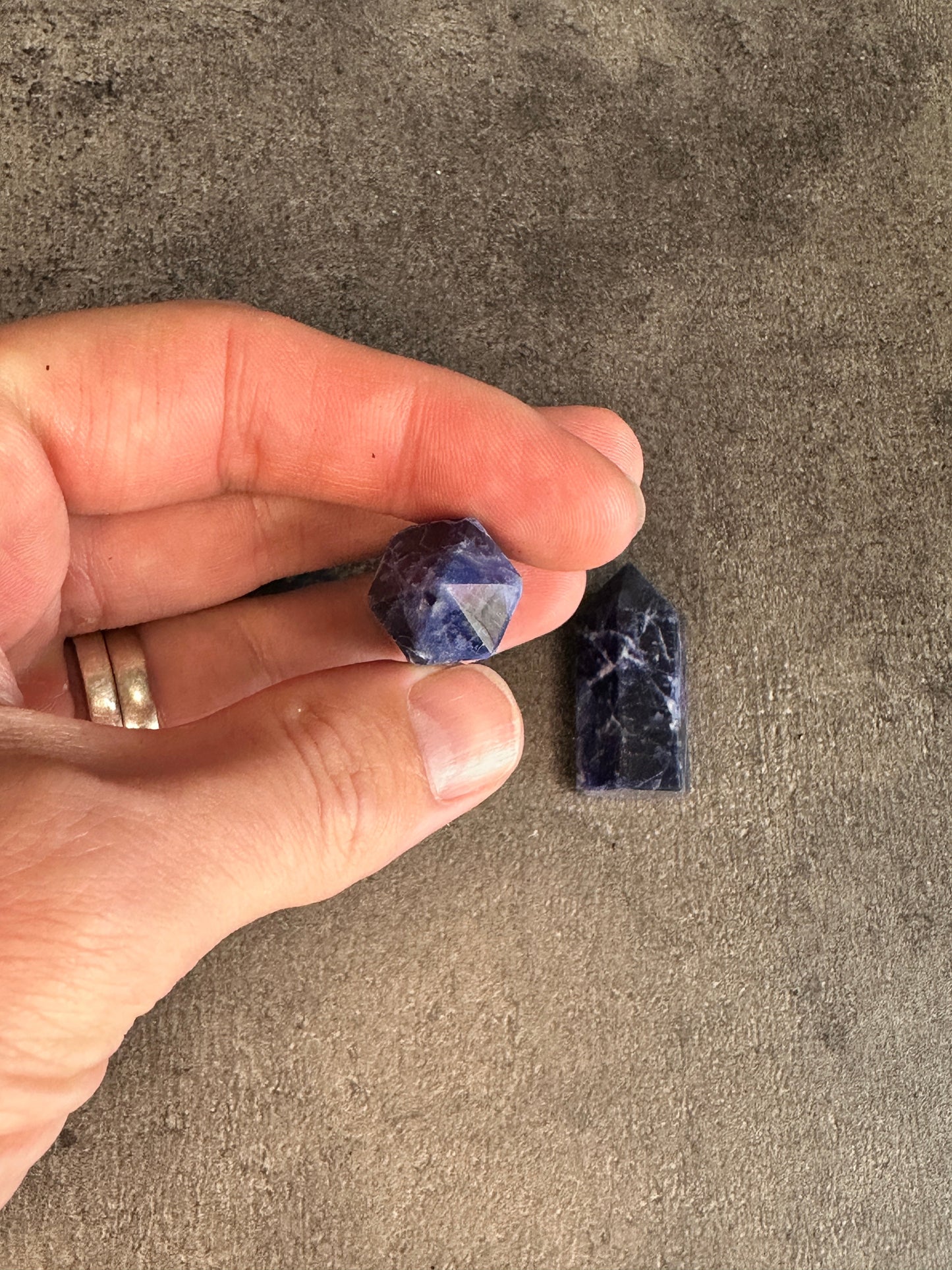 Sodalite - Mini tower
