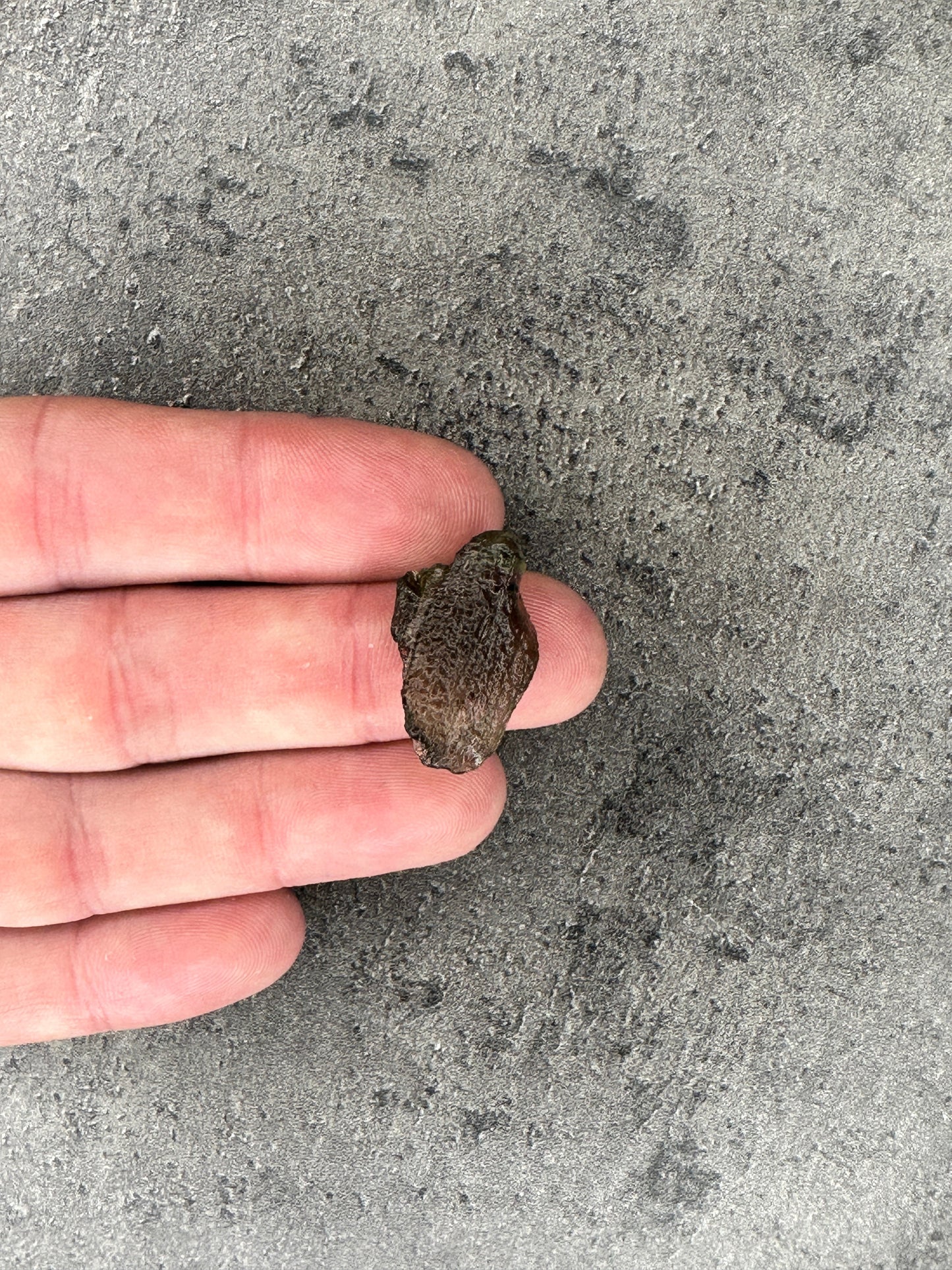 Moldavite - Rough/raw pieces