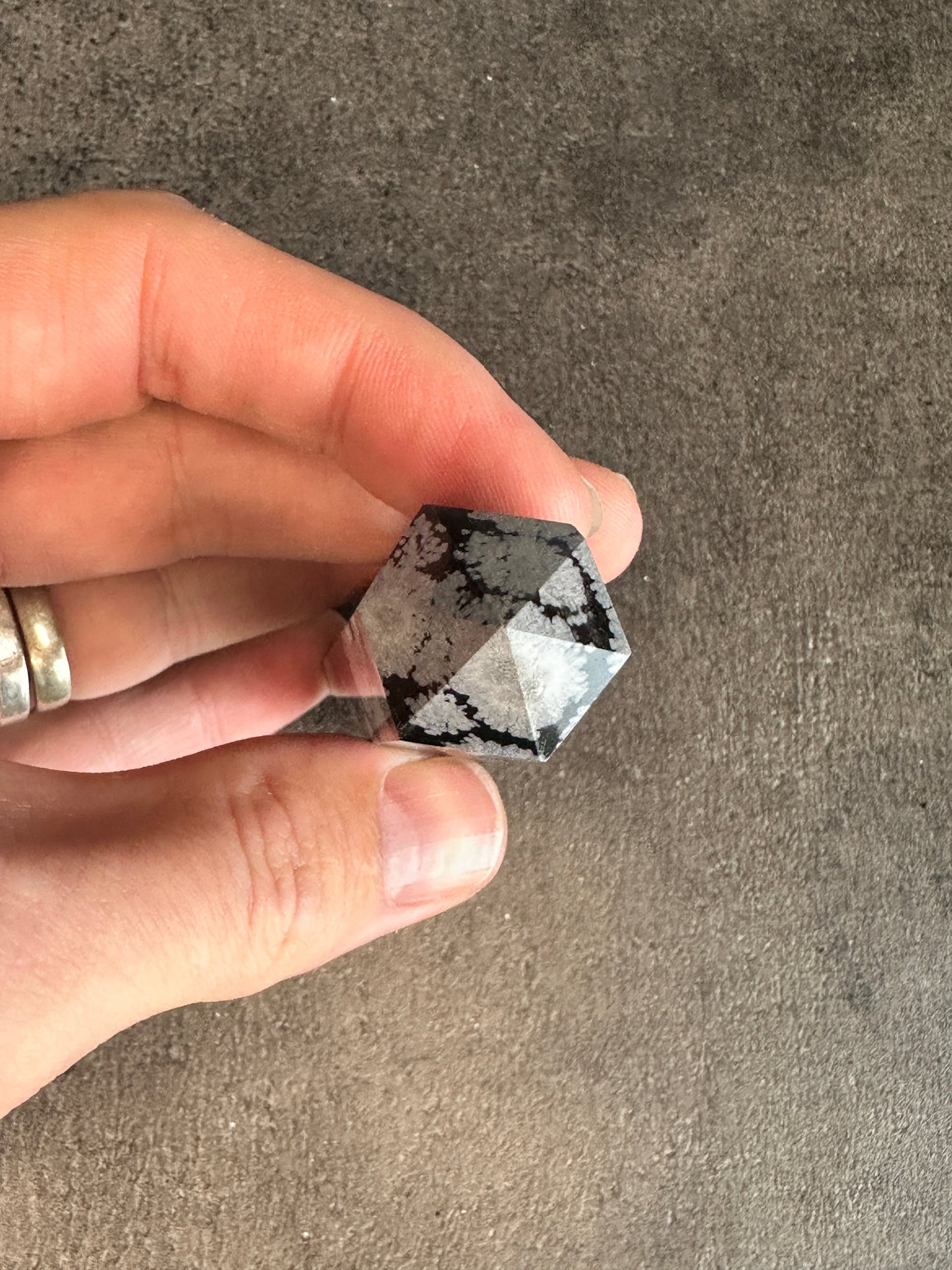 Snowflake obsidian - Tower