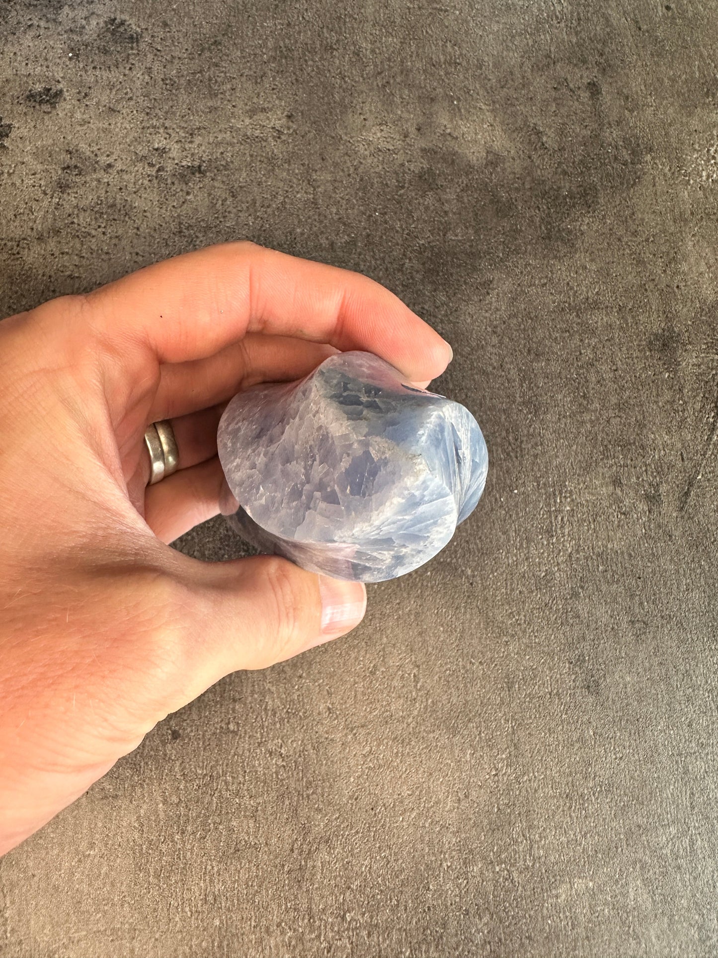 Blue calcite - Flame