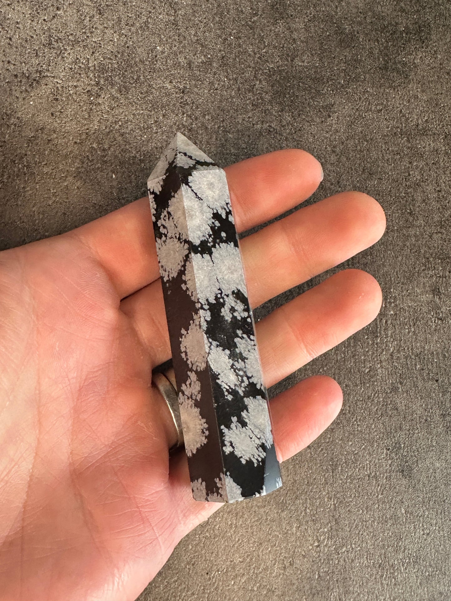 Snowflake obsidian - Tower