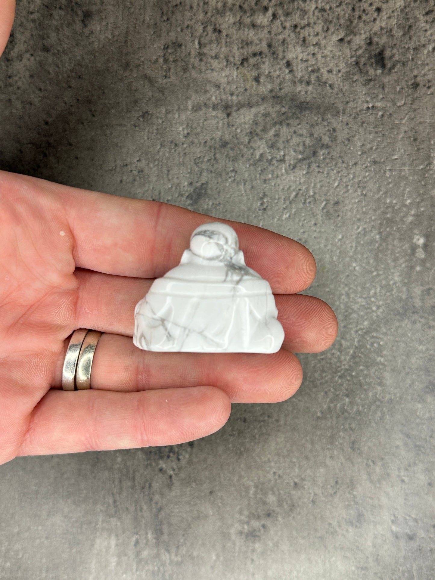 Howlite - Mini buddha