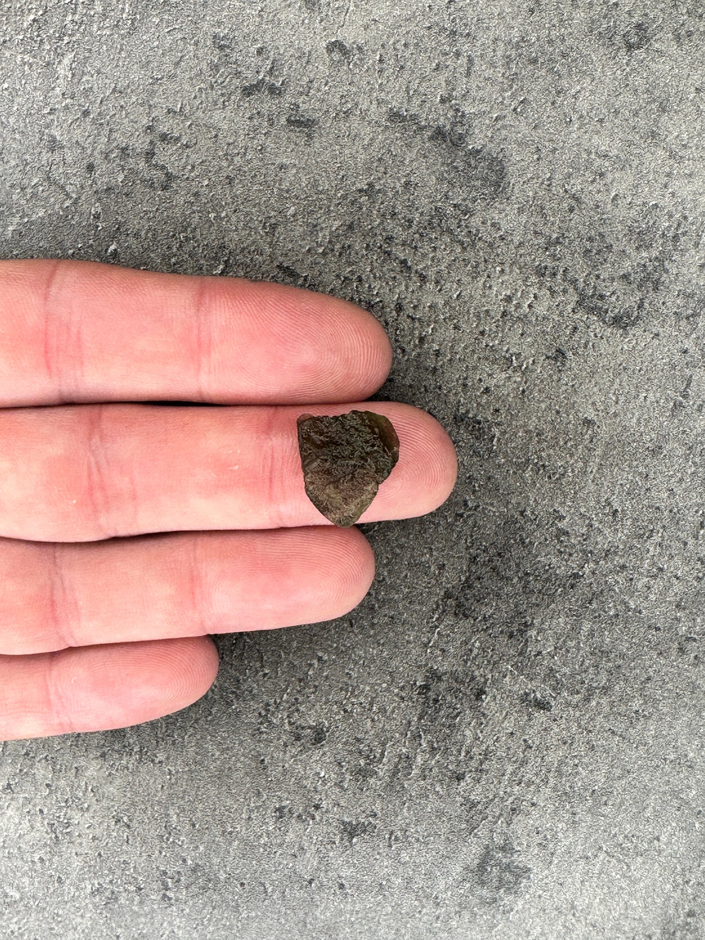 Moldavite - Rough/raw pieces