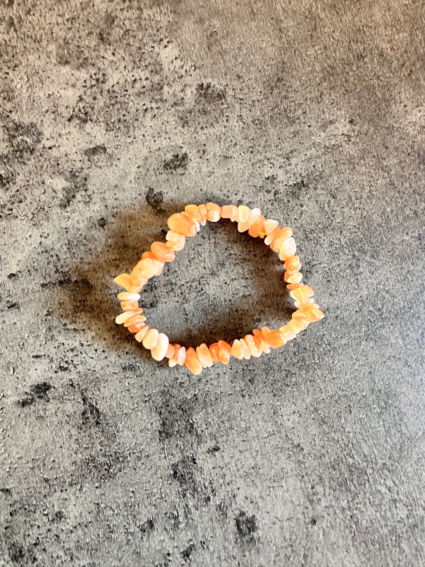 Sunstone - Crystal chip bracelet