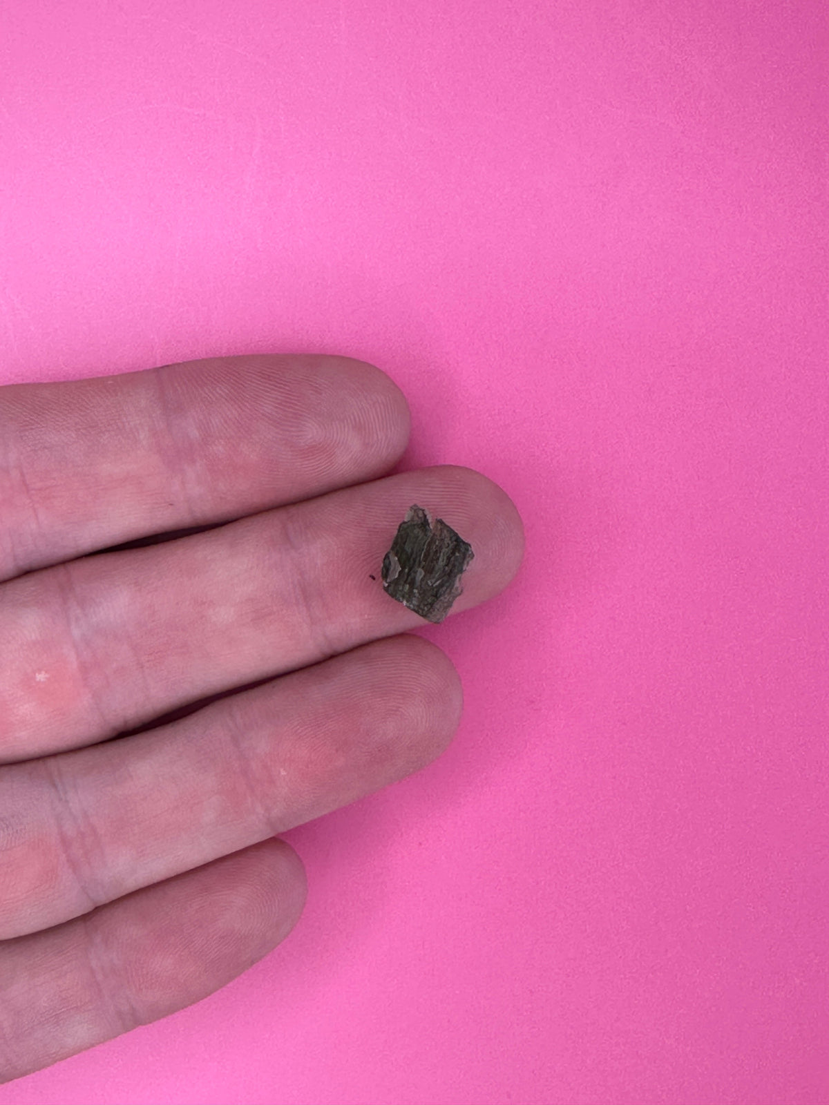 Moldavite - Rough/raw pieces