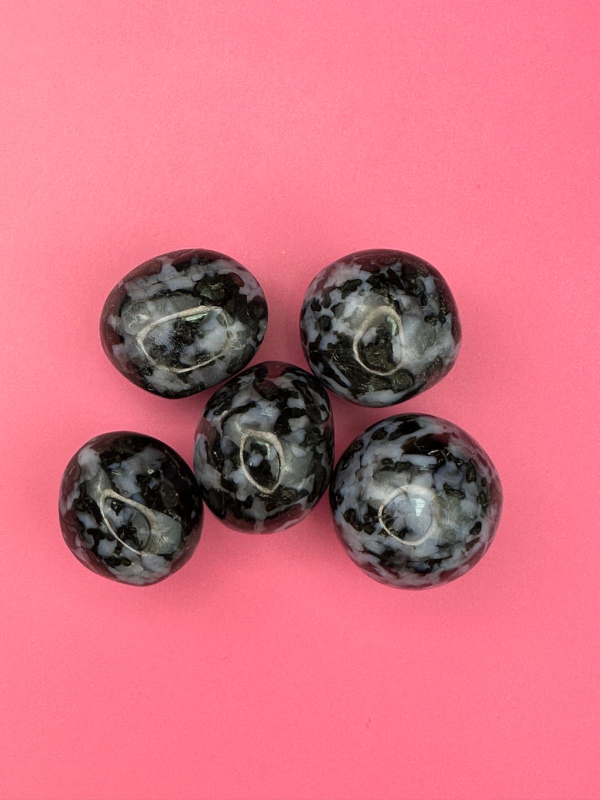 Indigo gabbro - Tumblestone