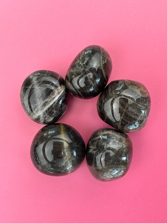 Black moonstone - Tumblestone