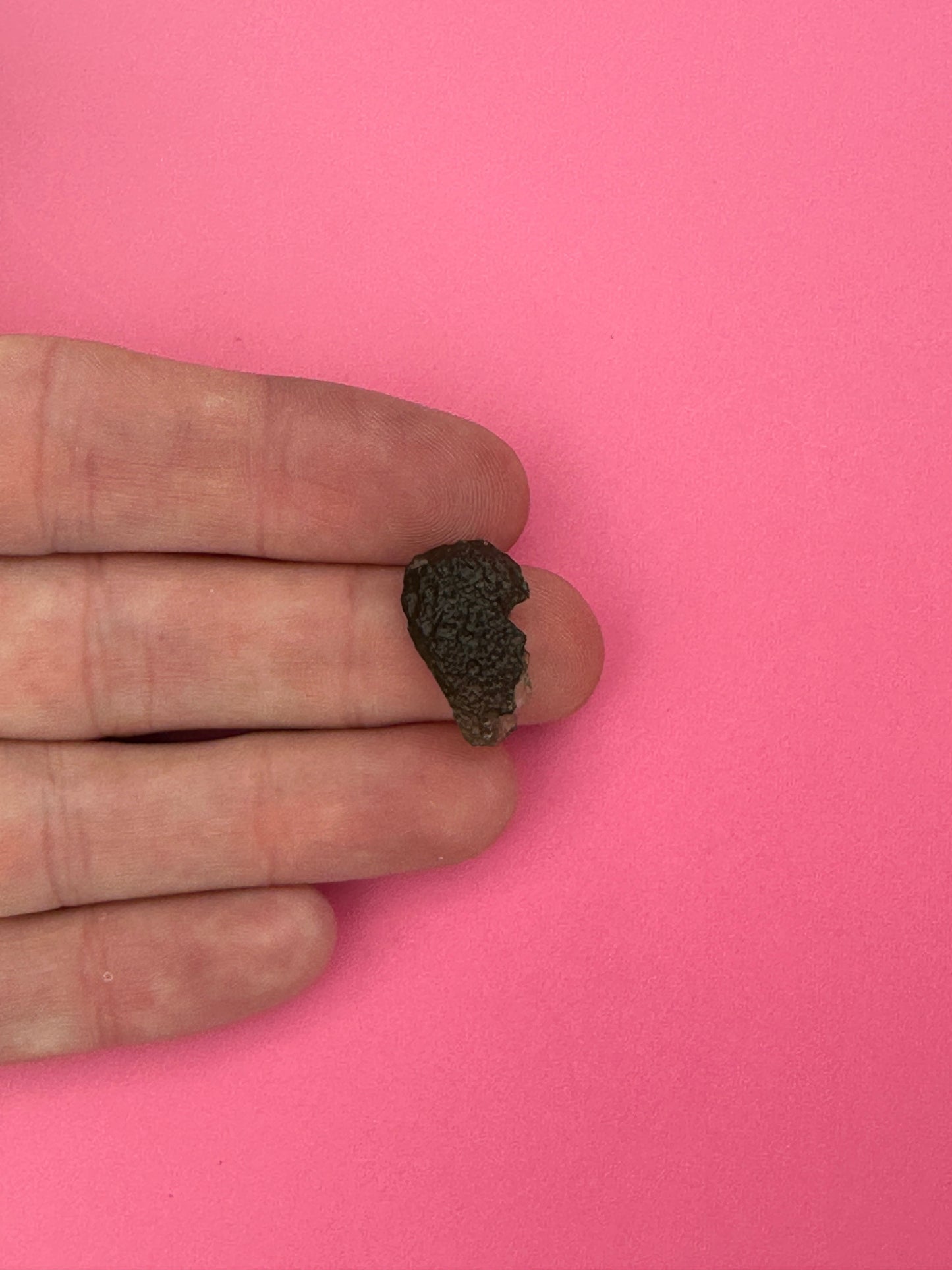 Moldavite - Rough/raw pieces