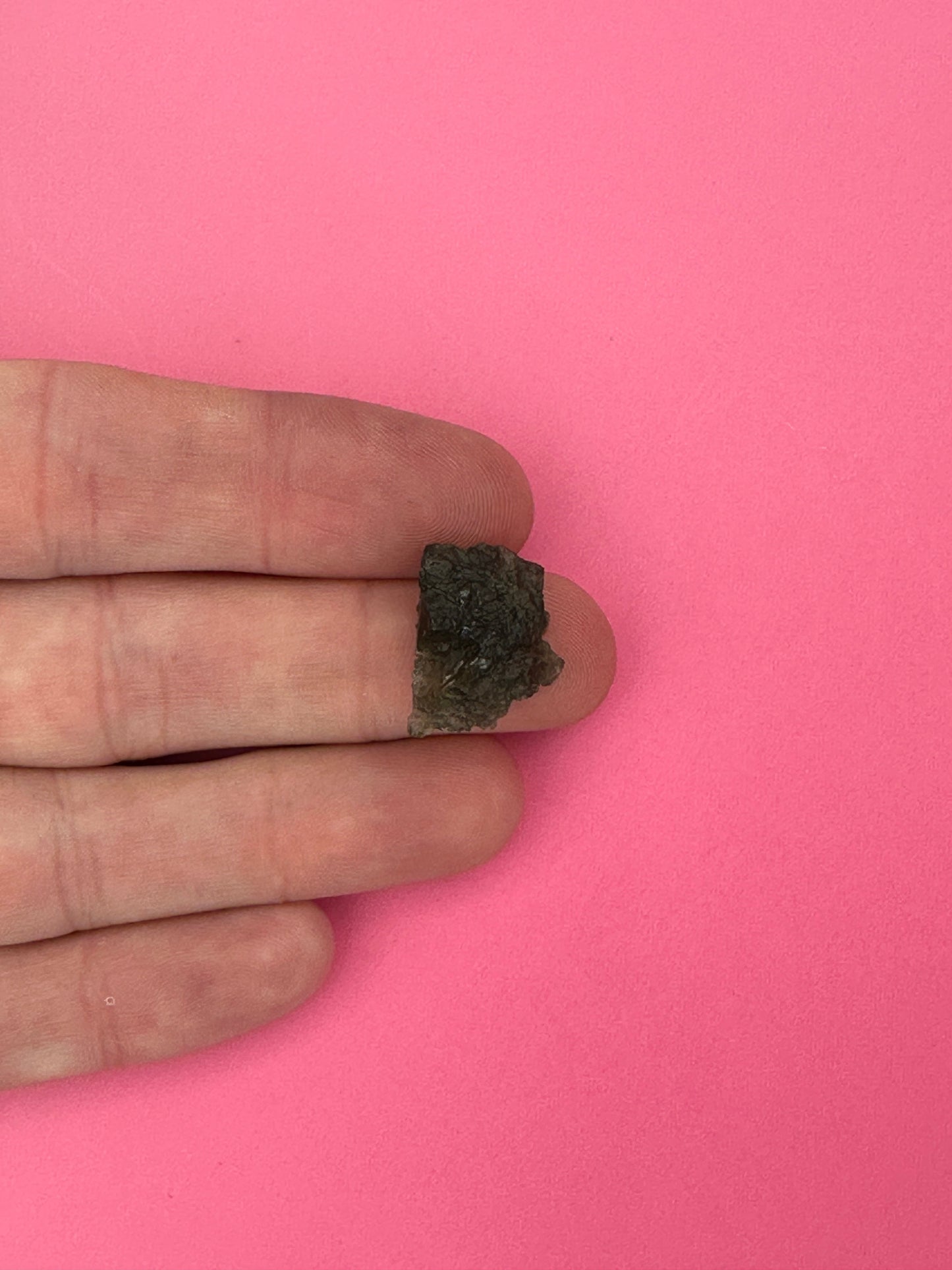 Moldavite - Rough/raw pieces