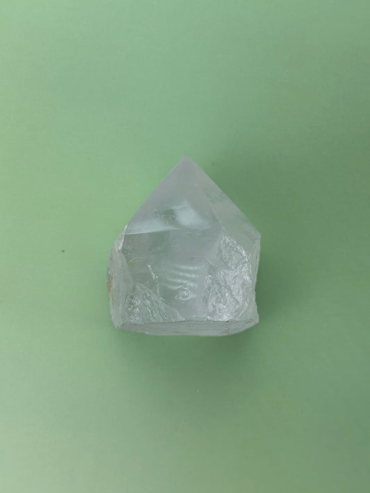 Clear quartz - Rough cut point