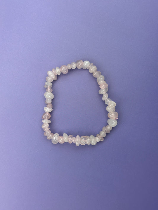 Rose quartz - Crystal chip bracelet