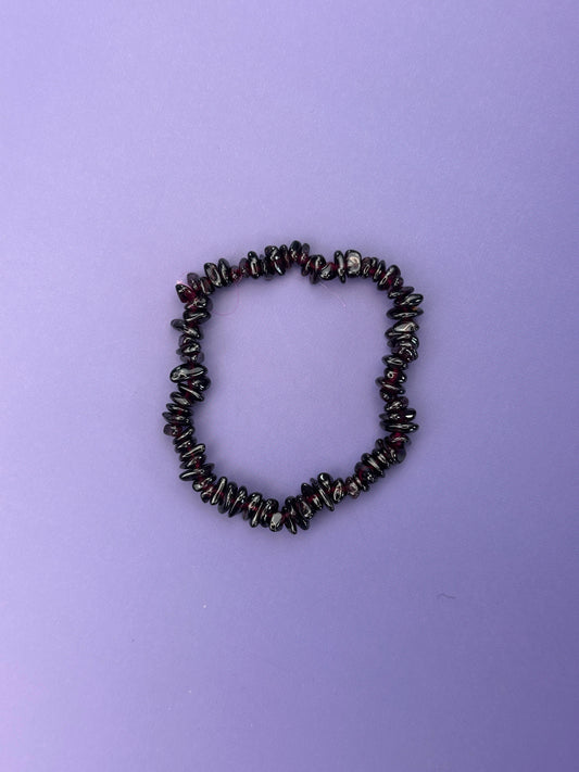 Ruby garnet - Crystal chip bracelet