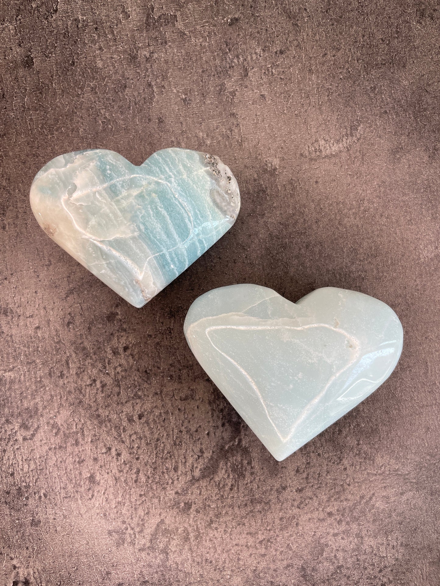 Caribbean calcite - Large heart