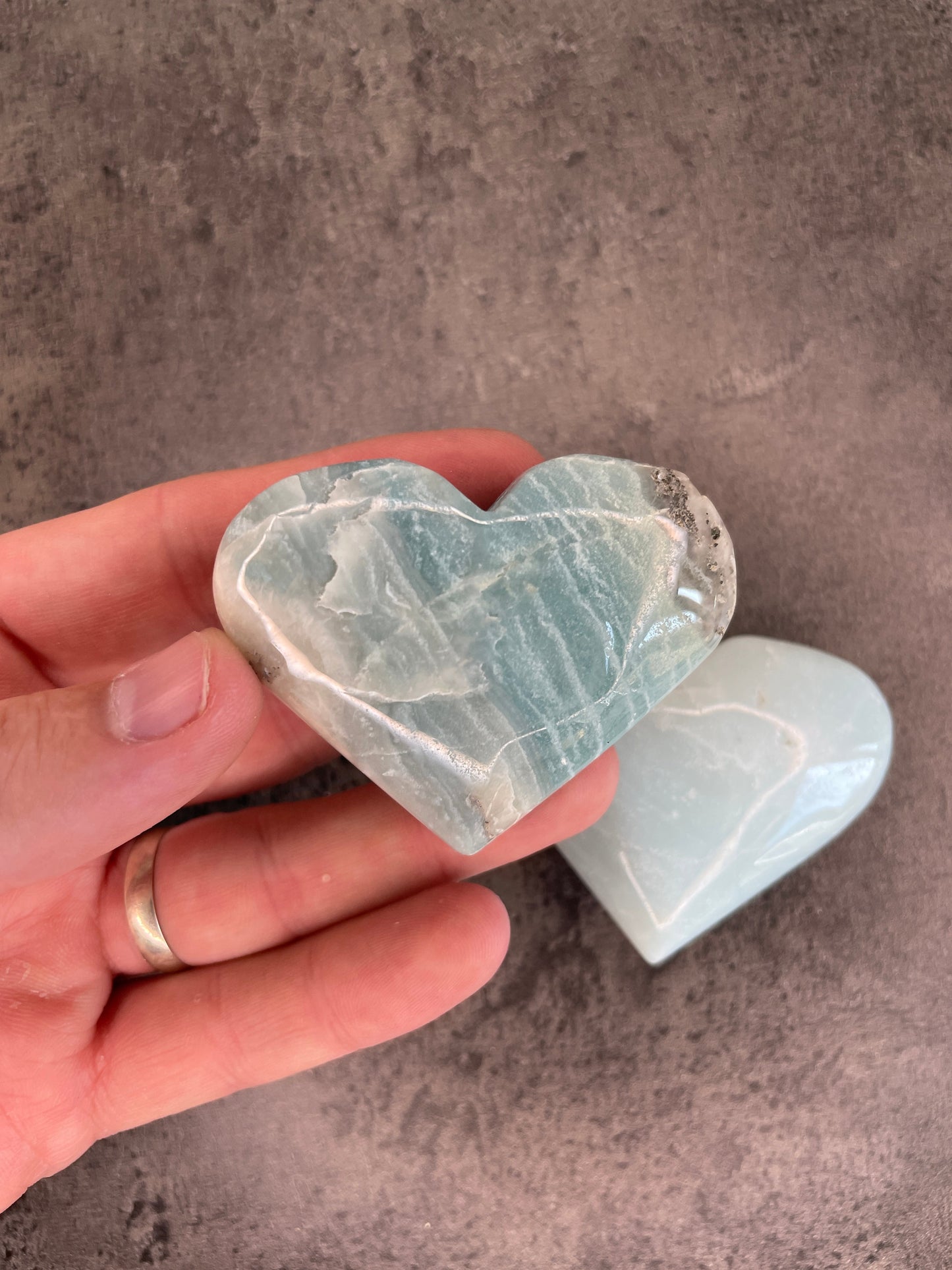 Caribbean calcite - Large heart