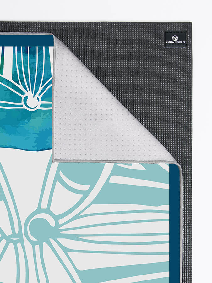 Yoga Studio Designed Yoga Mat Grip Dot Towels