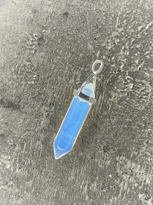 Confidence pendant - Opalite (sterling silver)
