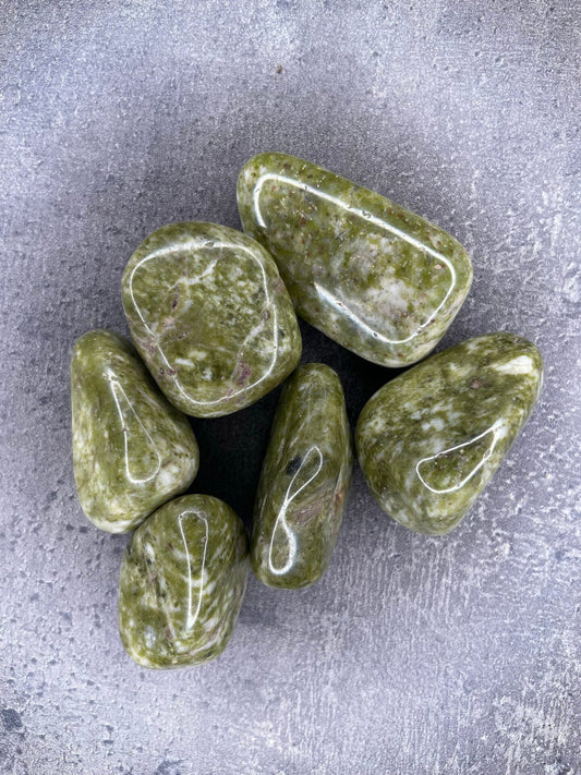 Epidote - Tumblestone