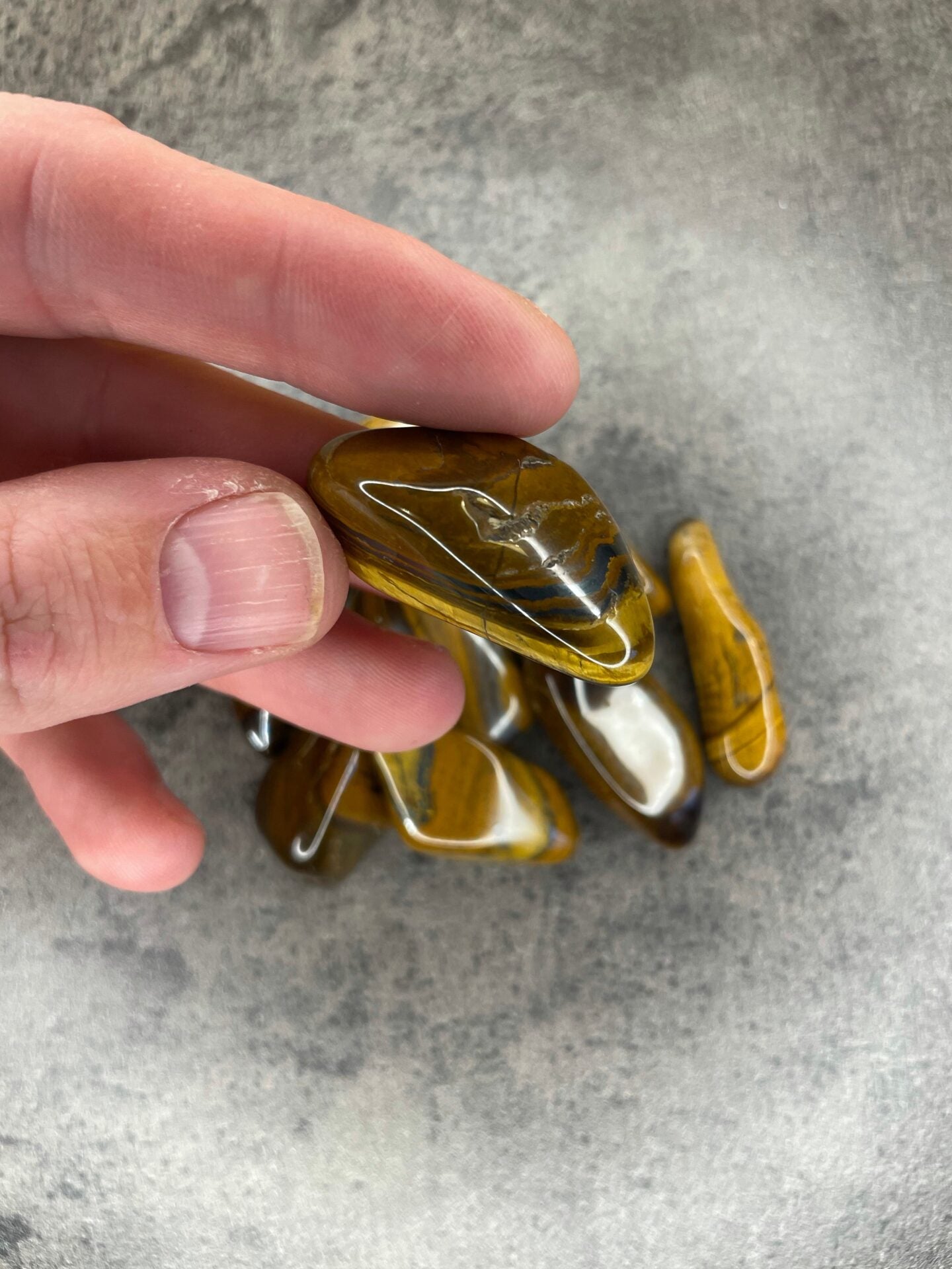 Tigers eye - Tumblestone