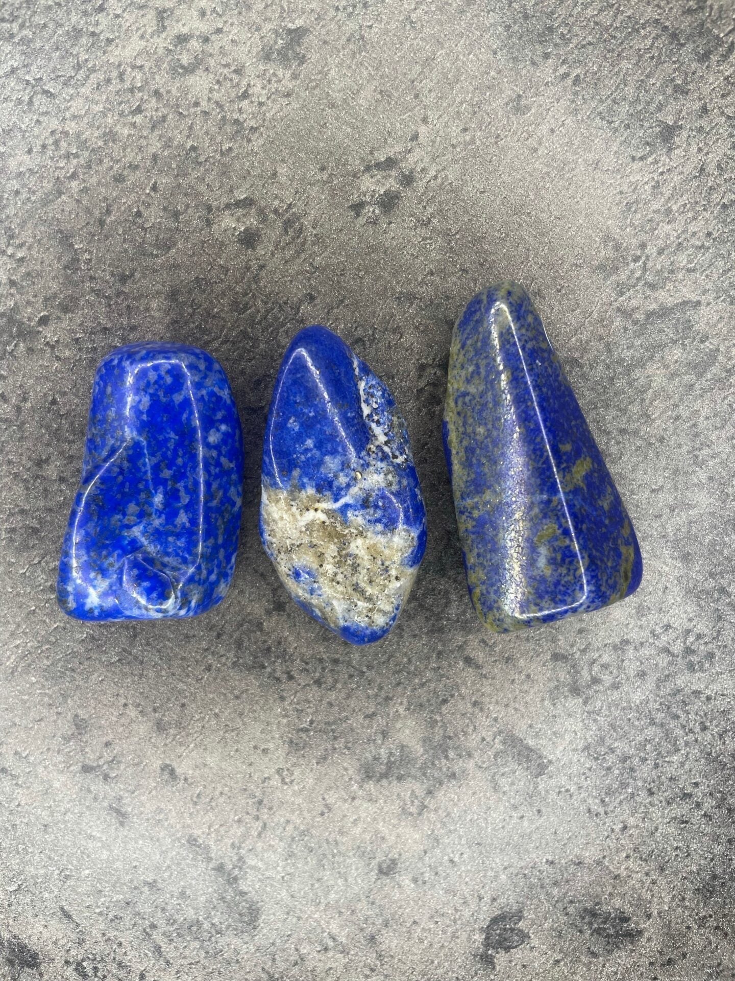 Lapis lazuli - Tumblestone