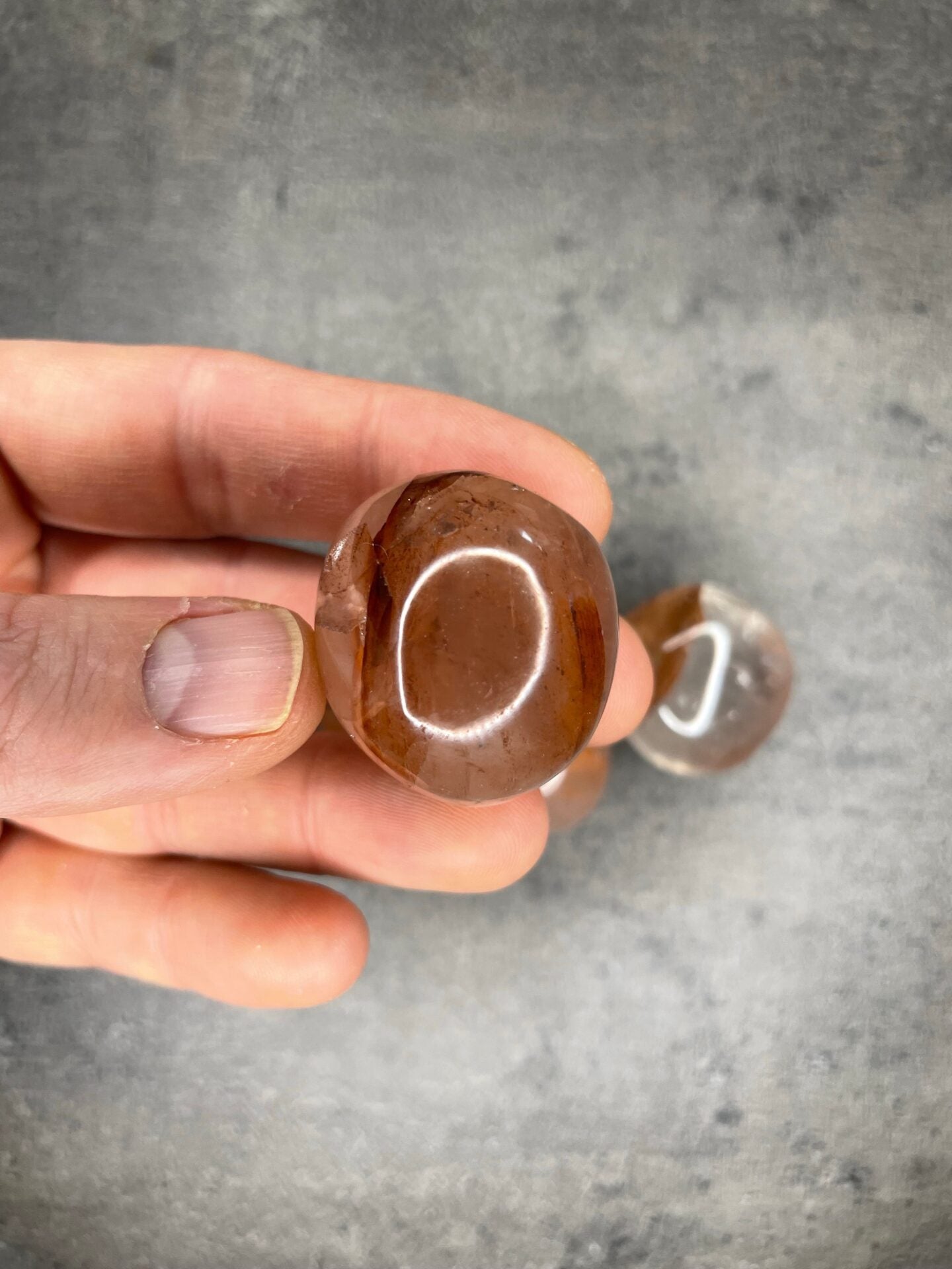 Red hematoid (Fire quartz) - Tumblestone