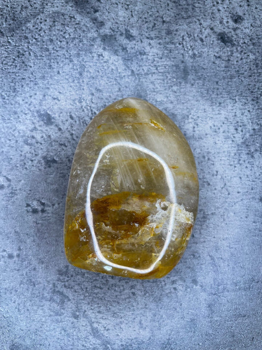 Golden healer - Free form