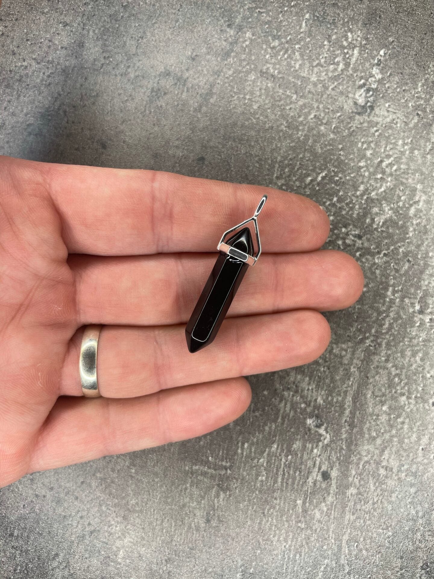 Protection pendant - Black obsidian (sterling silver)