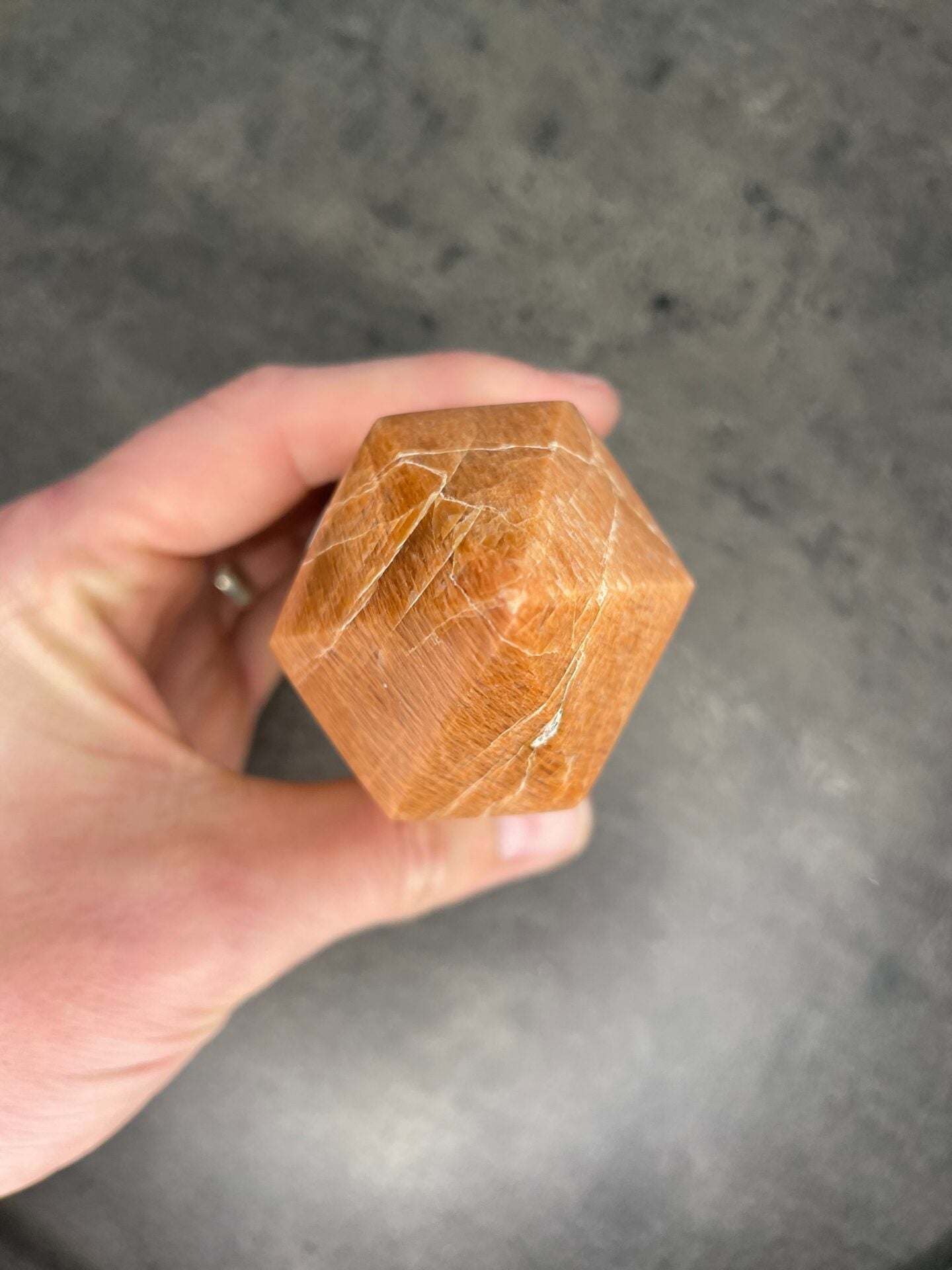 Peach moonstone - XL tower