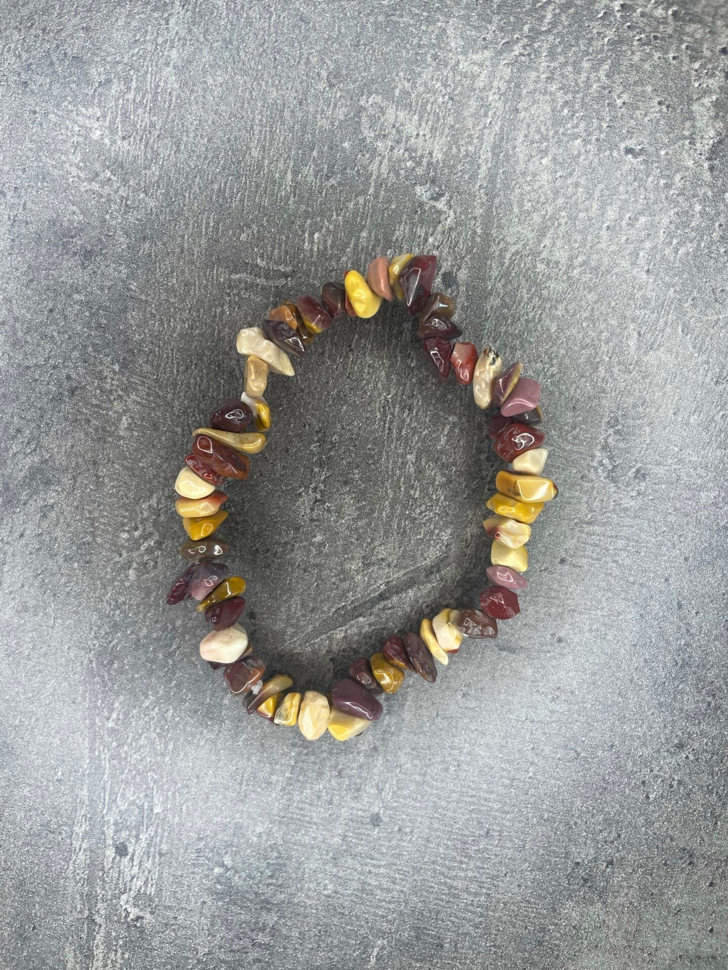 Mookaite jasper - Crystal chip bracelet