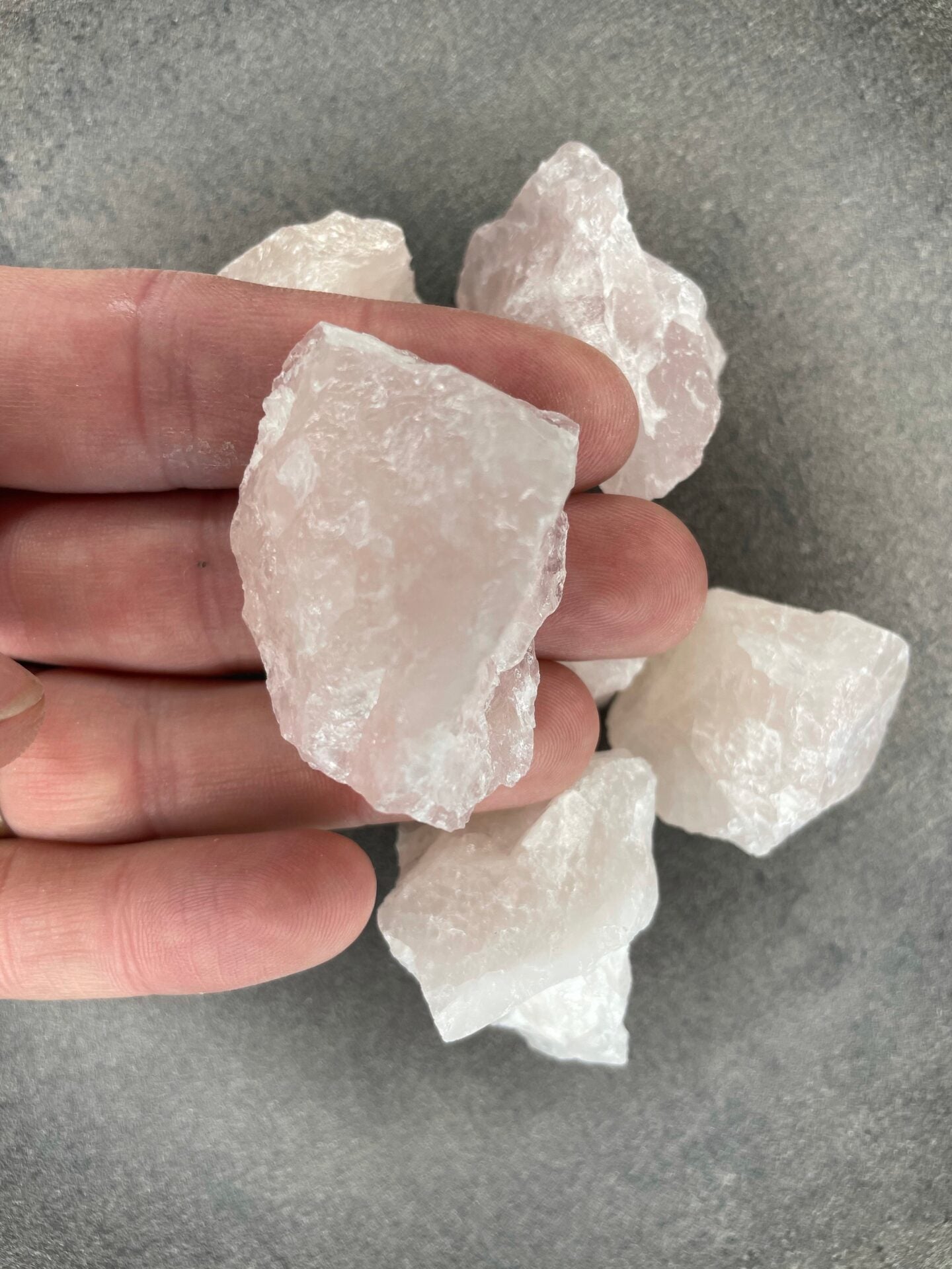 Rose quartz - Rough-Raw