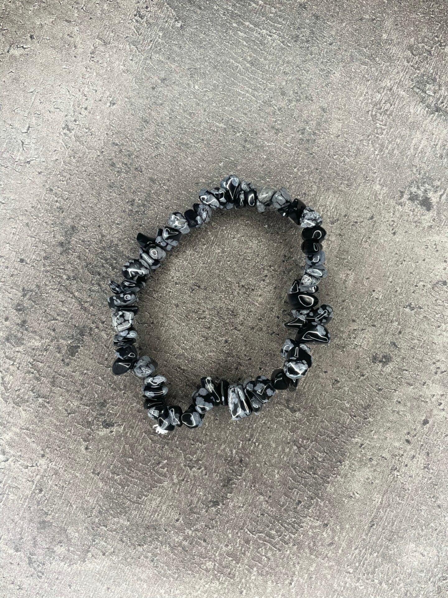 Snowflake obsidian - Crystal chip bracelet