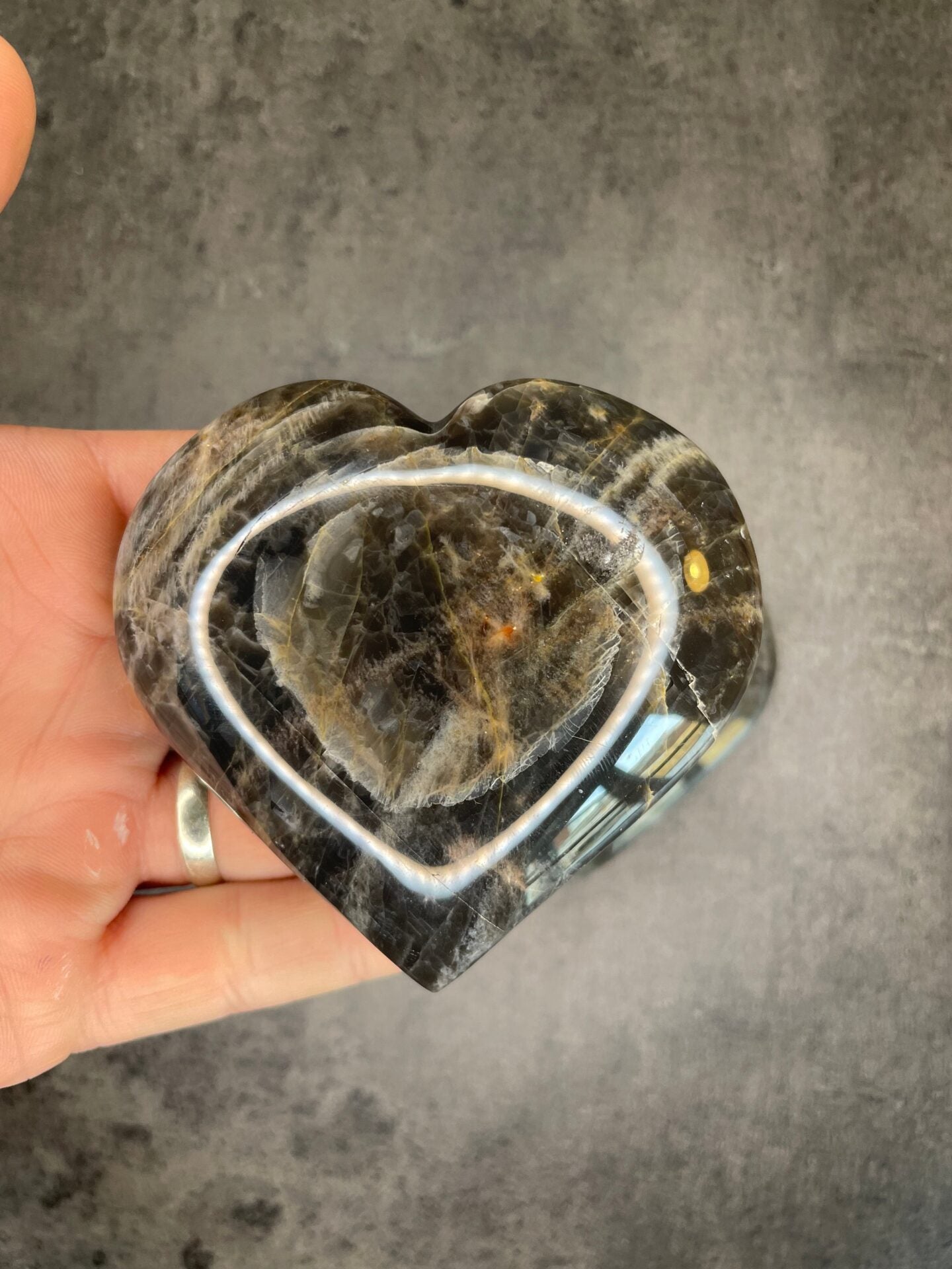 Black moonstone - XL heart