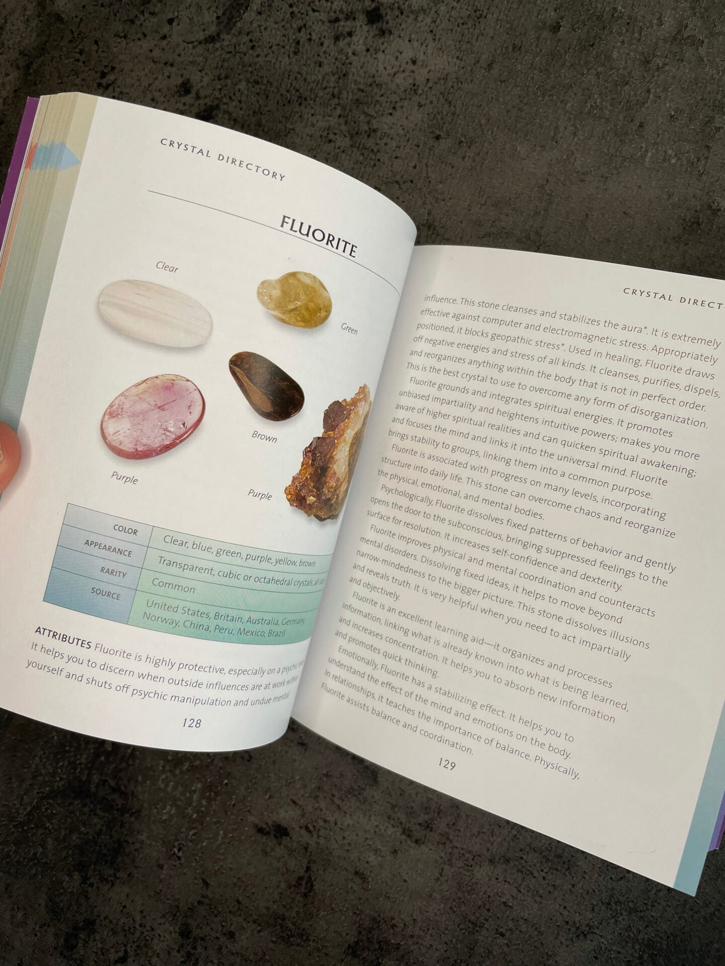 The Crystal Bible, Vol. 1 by Judy Hall