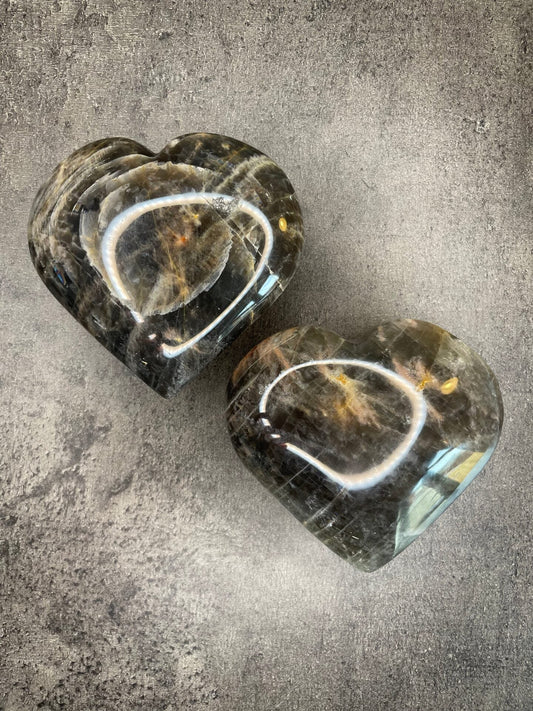 Black moonstone - XL heart