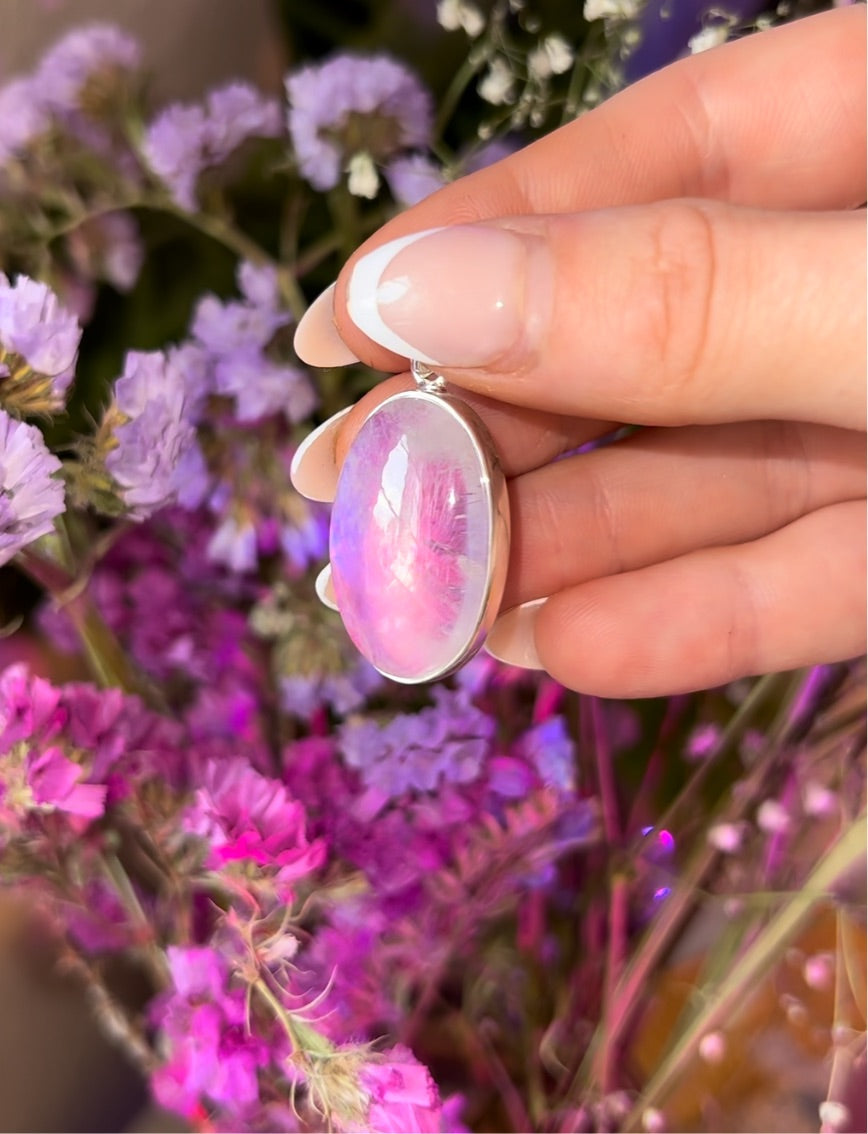 Moonstone sterling silver tear drop pendant