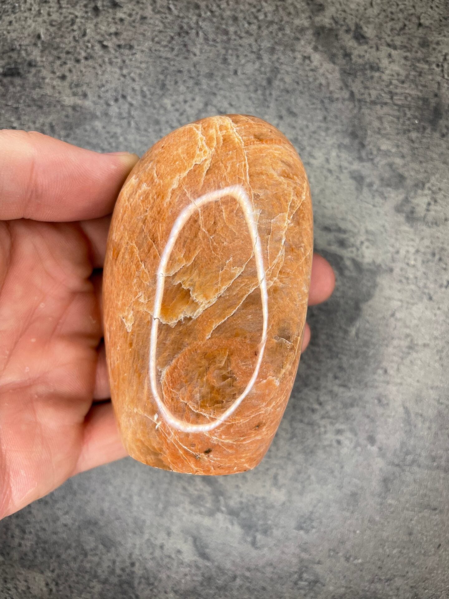 Peach moonstone - Free form