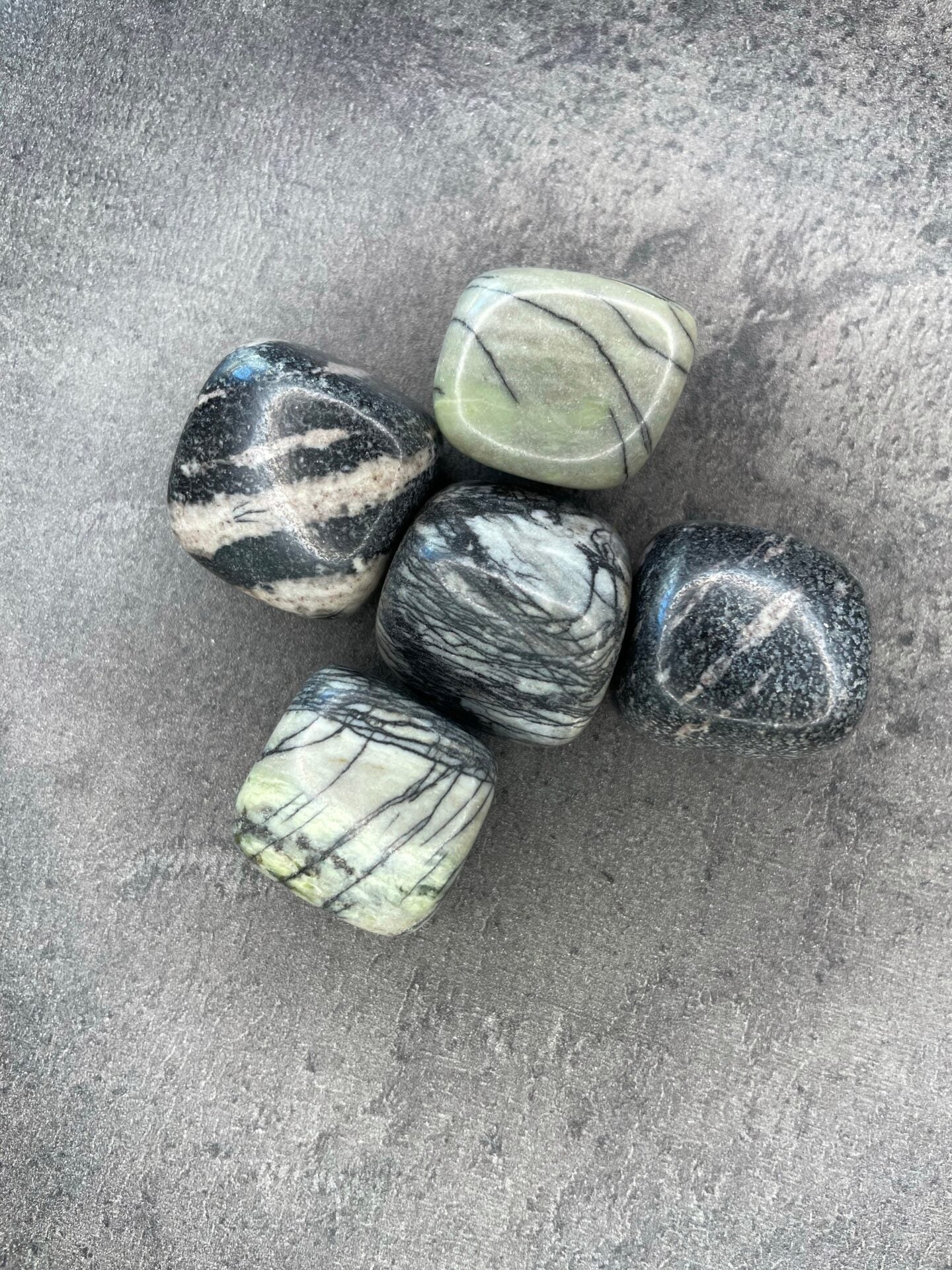 Spiderweb jasper - Tumblestone