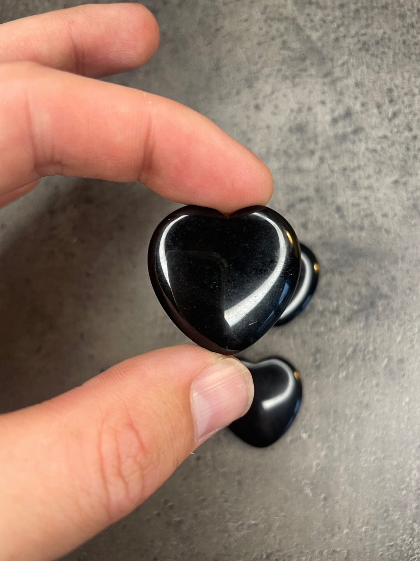 Black obsidian - Small heart